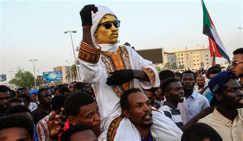 Sudan Arrests Former President Omar Al Bashirs Brothers For Corruption Amid Gigantic Protests