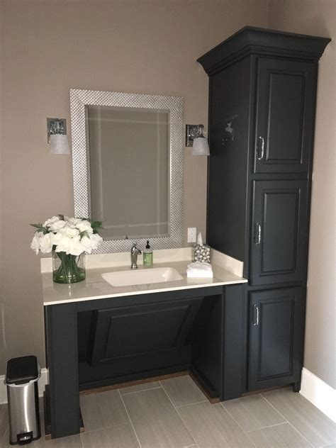 Bathroom Renovations & Remodeling: Vanities, Cabinets & Tiles #