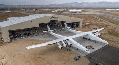 Stratolaunch Test Photos The Worlds Largest Plane In Action Space