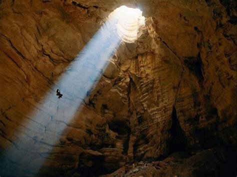 Majlis Al Jinn Cave Oman Location History Information And Important