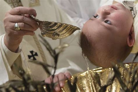 Missionary Mandate Rooted In Baptism Pope Francis Says Catholic