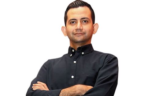 Namun, di atas aturan hukum itu ada juga tentang etika. Bisnis, Arus Utama Gerakan Anak Muda