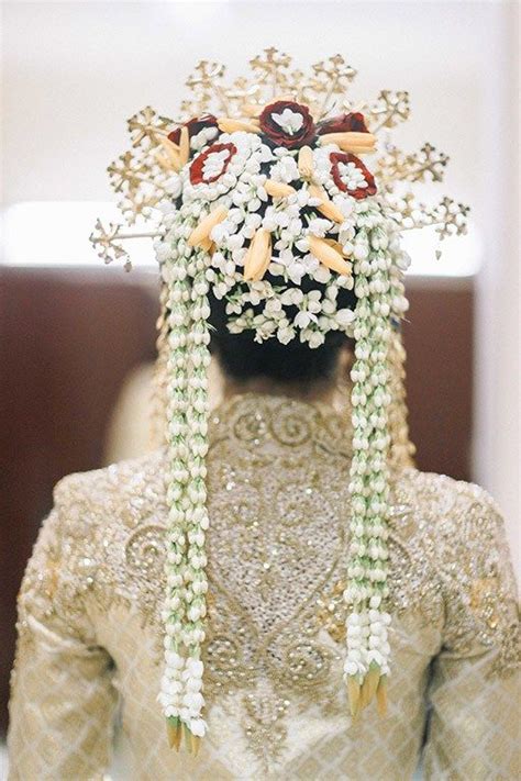 Perpaduan Adat Jawa Dan Melayu Untuk Pernikahan Ternyata Sangat Cantik