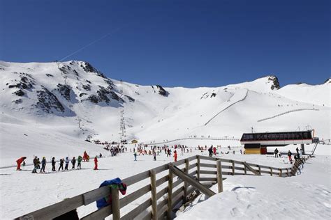 The snow forecast for fuentes de invierno is: Fuentes de Invierno | Lugares de Nieve