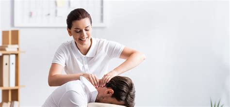 Differences Between Swedish And Deep Tissue Massage Swedish Institute
