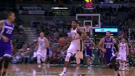 Watch the full video | create gif from this video. Giannis Antetokounmpo GIFs - Find & Share on GIPHY
