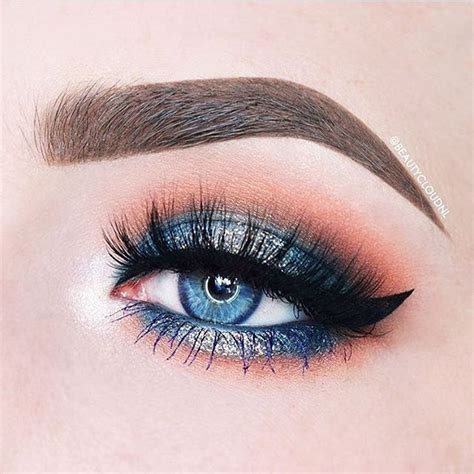 You can define your crease by going step 5. LVING this vibrant blue eye look by @beautycloudnl using the Too Faced Power of Makeup by ...
