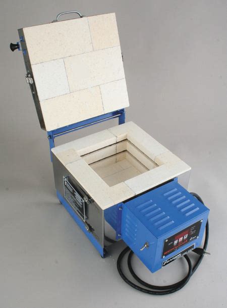 Paragon Firefly Digital Electric Kiln With Furniture Kit