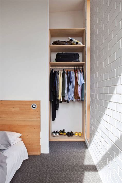 20 Small Apartment Closet Ideas That Save Space With Innovative Design Decoist