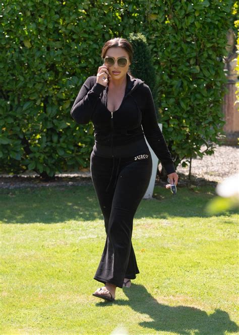 Lauren Goodger Leaves Her House In Essex 07072020 Hawtcelebs