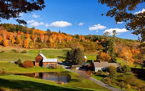 10 Best Places To See Fall Foliage In Vermont Vermont Fall Fall