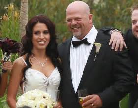 Rick harrison (richard kevin harrison) was born on 22 march, 1965 in ladywood high school, livonia, michigan, united states, is a businessmanreality television personality. "Pawn Star" Rick Harrison Is a Married Man - Photo - Softpedia