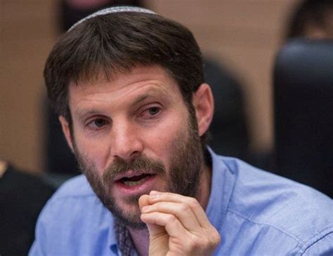 סמוטריץ' ניהל משא ומתן בין בני הזוג ויחד עם אב בית הדין הגה פתרון יצירתי כשהוא אישית חתם על ערבות כספית בסך 650 אלף. 103fm | חכ בצלאל סמוטריץ קורא לכבוש את עזה