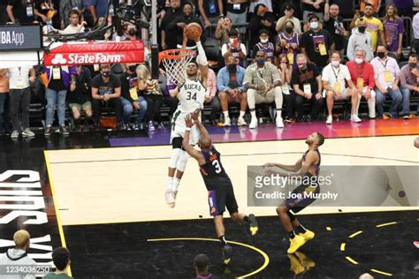 Giannis Antetokounmpo Dunk Photos And Premium High Res Pictures Getty