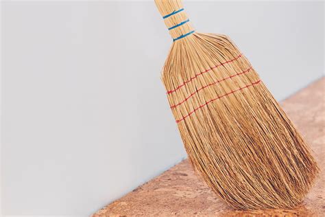 How To Pick The Best Broom Types For Cleaning Your Home Pretty Simple Mom