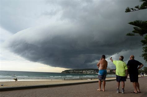 Massive Storm Front Rolls Over Sydney The Washington Post