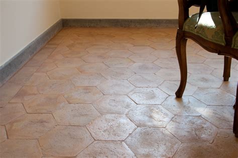 These beautiful antique french terracotta tiles have a long live and a timeless appeal. Cheap Hexagon Tiles Price for Terrace | Pak Clay Roof ...