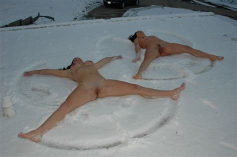 Nude Snow Angels