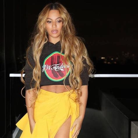 beyoncé wears a nasaseasons “no pictures” hat — teen vogue beyonce outfits beyonce style