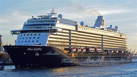 6 is the smallest positive integer which is neither a square number nor a prime number. "Mein Schiff 6" ist zur Wartung in Wilhelmshaven | NDR.de ...