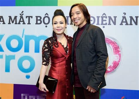 Chúng tôi cung cấp cho bạn thông tin hữu ích về những nghệ sĩ nổi tiếng hàng đầu của việt nam. Nghẹn ngào Hoài Linh - Việt Hương không thể đưa cố nghệ sĩ Chí Tài về Mỹ