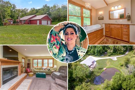 American Pickers Star Danielle Colby Lives In 295k Illinois Home