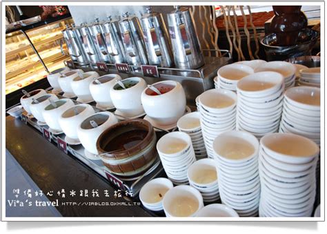 全台共有 25 家分店的自助式火鍋吃到飽品牌「千葉火鍋」，在 1 月份祭出吃鍋優惠，1 月壽星可享吃鍋最低 5 折起、打卡免費請吃哈根達斯、消費送創意文青紅包袋，還有新品湯底『麻油養身猴頭菇湯』限量登場，讓消費者在濕冷的天氣享受滿滿吃鍋的幸福感。 #1月壽星最狂 吃鍋最低5折起 【台中火鍋吃到飽】台中千葉火鍋店－大里店(已歇業)-Via's旅行札記