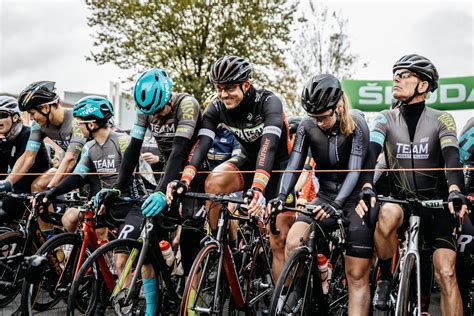 Bookended by individual time trials, this year's giro d'italia will start from torino and finish in milano, after almost 3500 kilometers. Sparkassen Münsterland Giro: Anmeldeportal öffnet ...