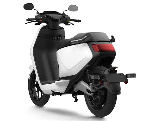 Unlike all the other scooters that run with oil or gas, this electric scooter does electric scooters are made up of battery that is linked to the motor together. NIU MQi GT - 🛵 Electric Moped Scooter 2021
