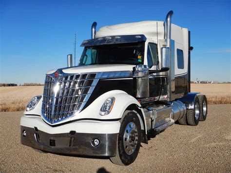 2019 International LoneStar - NT2329 | Southland International Trucks