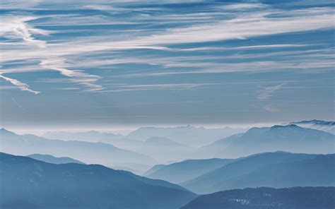 Download Wallpaper 3840x2400 Mountains Fog Haze Clouds Landscape 4k