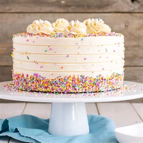 Different Types Of Cake Types Of Cake Frosting And Icing