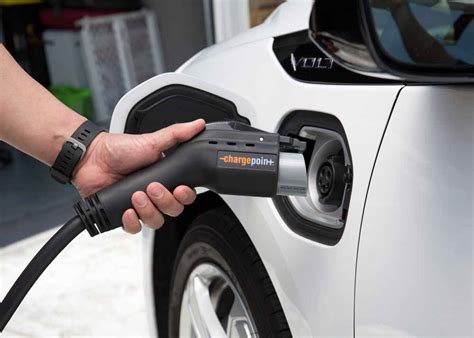 Installing Electric Vehicle Charging Station At Home Vehicle Uoi