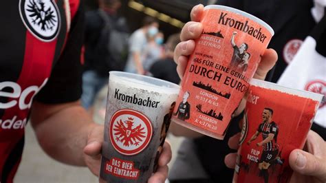 Bundesliga Preisliste 202324 Kosten Für Stadionwurst Bier Und