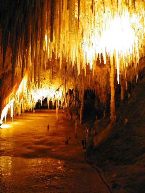 10 Amazing Caves For Your World Travel Bucket List