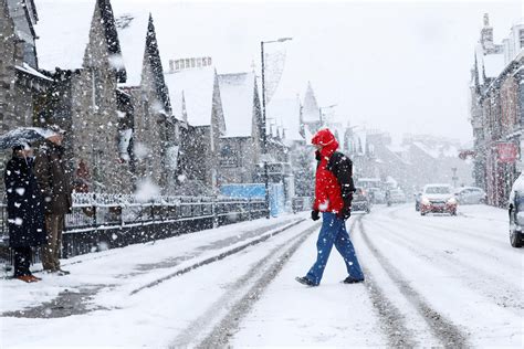Scotland To Be Colder Than Iceland As Temperatures Plunge To 10c And