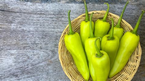 15 Unique Ways To Use Banana Peppers