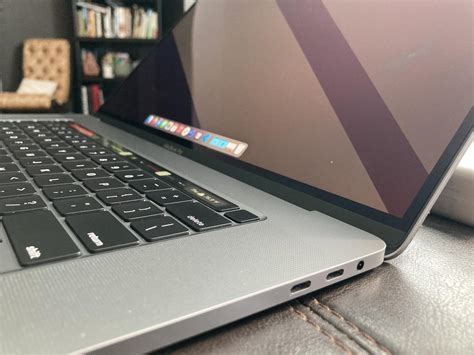 Macbook Pro 2019 16 I9 Gray 1tb 16gb Lulc07620 Swappa
