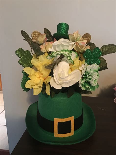 St Patricks Day Hat Centerpiece With Silk Flowers St Patrick S Day