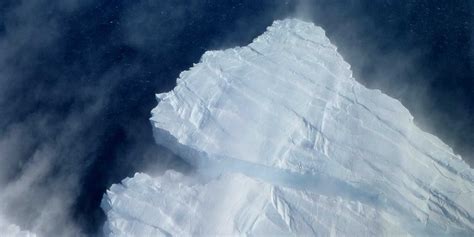 Giant Iceberg Breaks Off Antarctic Glacier Business Insider