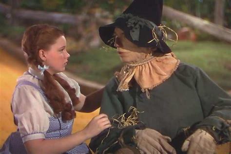 Dorothy And The Scarecrow The Wizard Of Oz Photo 7066510 Fanpop