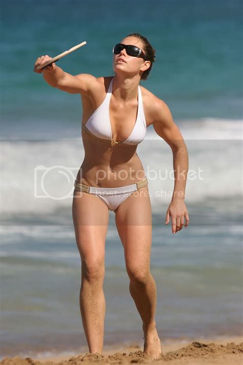 Celebrity Paparazzi Bikini Jessica Biel