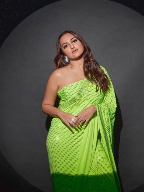 7 Of Sonakshi Sinhas Best Saree Looks Masala