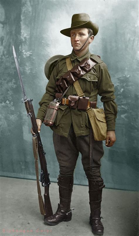 Aussie Trooper Of The 8th Light Horse Wwi British Army Uniform