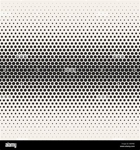 Vector Seamless Black And White Halftone Gradient Circles Pattern