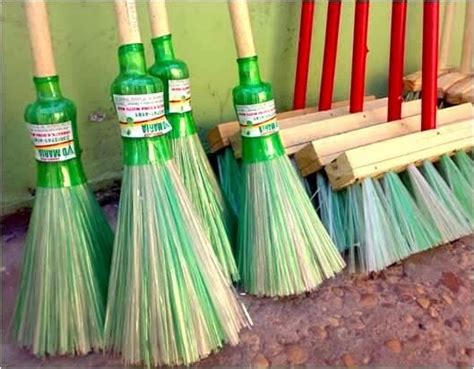 Do It Yourself How To Make Brooms With Plastic Bottles Video