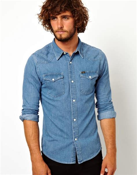 Nous offrons des chemises pour homme de style coréen 2021 à prix discount. Chemise en jean homme, attention au look cowboy