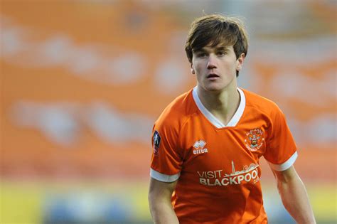 + глазго рейнджерс glasgow rangers uefa u19 rangers fc reserves rangers fc u20 glasgow rangers u18 glasgow rangers u17. Report: Rangers poised to sign Blackpool striker Tony Weston
