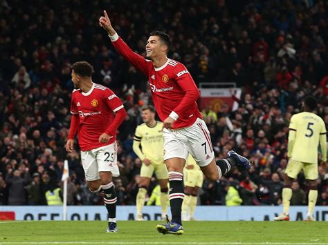 Manchester United 3 2 Arsenal Player Ratings As Cristiano Ronaldo
