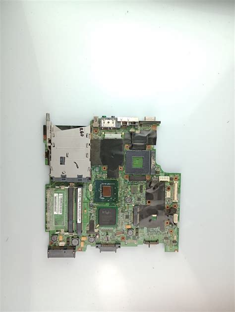 Motherboard Ibm Lenovo R50 R51 R60 R61 T60 T61 T400 R400 T500 R500 100